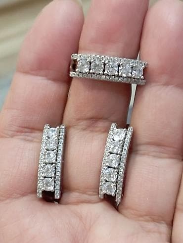 Zərgərlik əşyaları: Zərgərlik dəsti – müxtəlif elementlərdən ibarət - Boyunbağı 1: İncə — 2