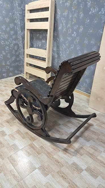 Кресло качалка . Из качественного дерева. На заказ собираются — 2