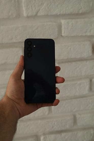 iohone 12 mini: Samsung Galaxy A15, 128 GB, Barmaq izi, Face ID — 2