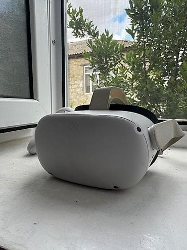 VR Meta quest 2 128 yaddas ela veziyetdedi 3 aydi almisam. Cantasi — 3