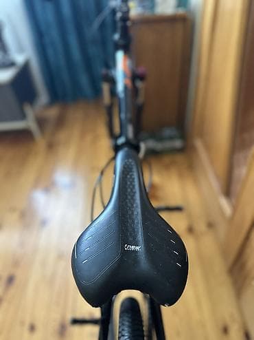 elektro velosipet: Brend markadır,ölçüsü 24 lükdür 2 li Amazatrdır orta ( qabaq ) — 10