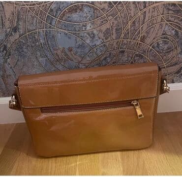 qaşlı çanta: Defekti yoxdu — 2