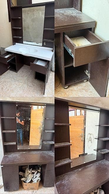 dizustu masa: İşlənmiş, Saş kəsimi üçün masa, Güzgülü — 1