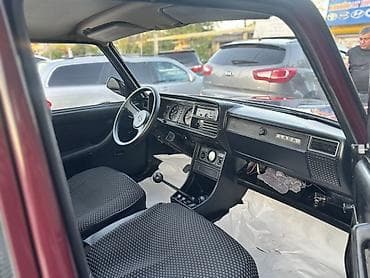 uaz 469 satisi: VAZ 2107 sedan - Kuzov: klassik 4 qapılı sedan, tünd albalı/bordo — 9