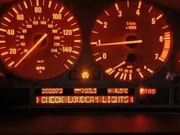 Daraq panellər: BMW X5: 4.4 l | 2003 il Krossover — 7