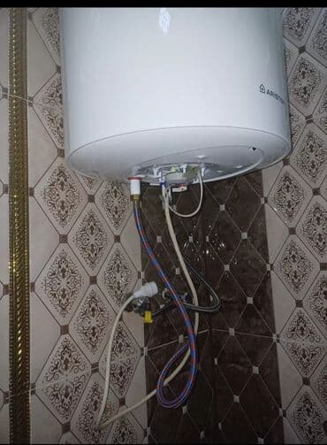 paltar yuyanlarin qiymeti: Ariston 100 l, İşlənmiş, Kredit yoxdur, Ünvandan götürmə — 2