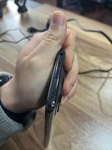 telefon qutuları: Redmi Note 14 Pro, 256 GB, rəng - Qara, Barmaq izi — 6