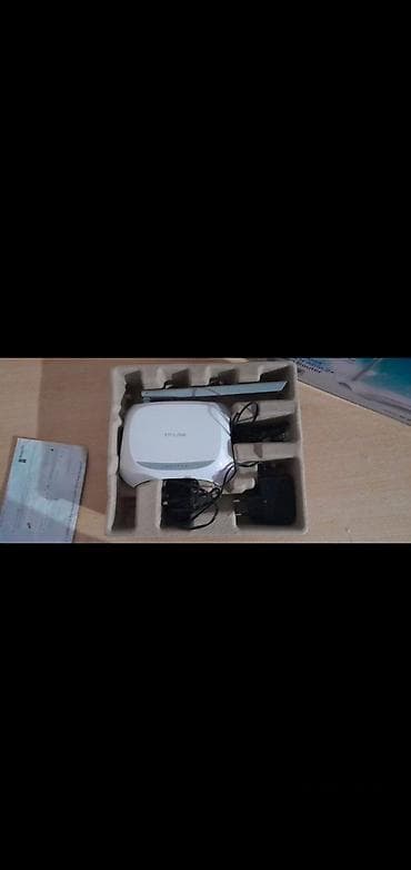 adsl wifi modem router: TP-Link ADSL2+ Wi‑Fi router Xüsusiyyətlər: - Model: TP-Link ADSL2+ — 2