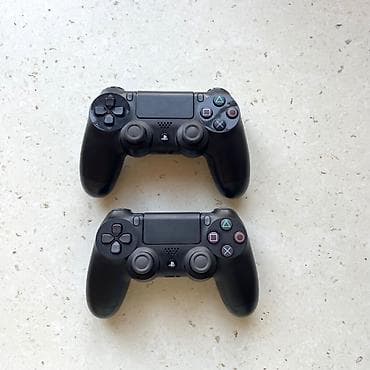 Sony Playstation oyun pultları Original. Ev şərəyitində istifade lalafo.az -da Sony Playstation oyun pultları Original. Ev şərəyitində istifade