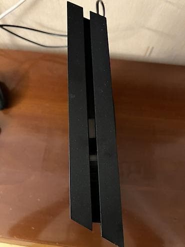 xbox konsolu: Sony PlayStation 4 (PS4) oyun konsolu – orijinal model - Şəkillərdə — 2