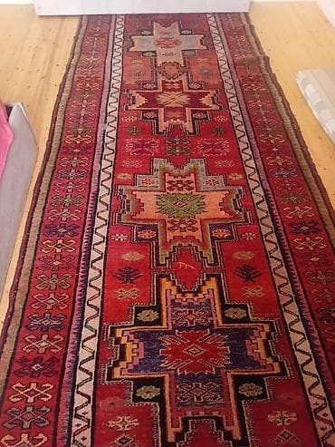 xrustal güldanlar: Real alıcı olsa endirim olacaq - Rəng palitrası: dərin qırmızı fon — 1