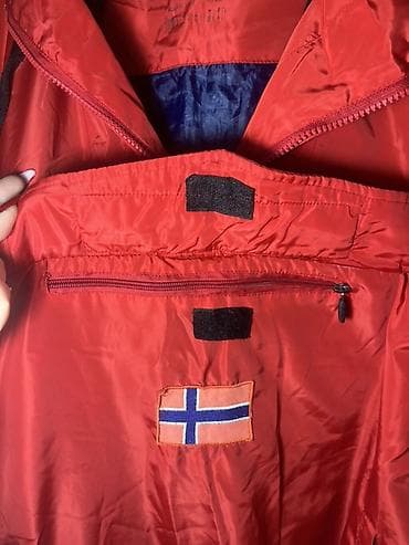 pencəy: Napapijri “Geographic” anorak-kurtka - Rəng: parlaq qırmızı, iç hissə — 2