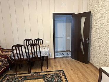 ivanovka ev: Mənzil qurtuluş 93 də Yeni sarayla üz üzə binada yerləşir. Evin 1 dq — 2