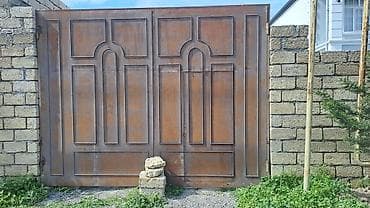 İşlənmiş Dəmir Həyət darvazası, Yana açılan, 4 m, Mexaniki, Qapı ilə, rəng - Qəhvəyi