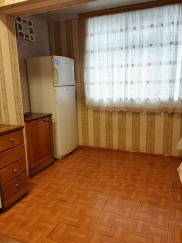 kirayə evlər ucuz: Azadliq metrosunun yaxınlığında (8-ci mikrarayonda) 9 mertebeli — 8