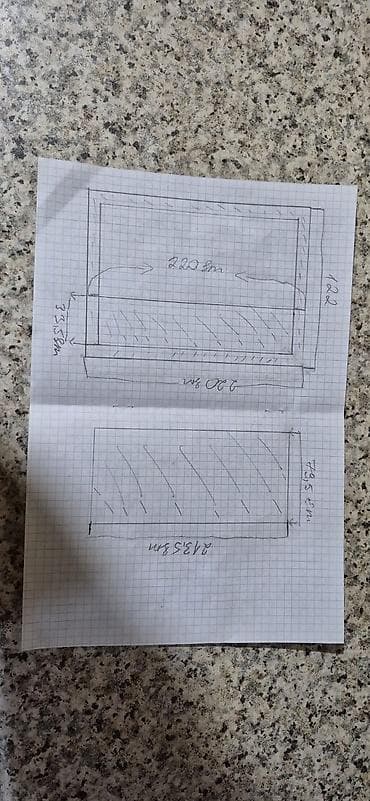 17 şam: Metal qapı, möhkəm konstruksiyaya malikdir və əsasən boz rəngdədir — 2
