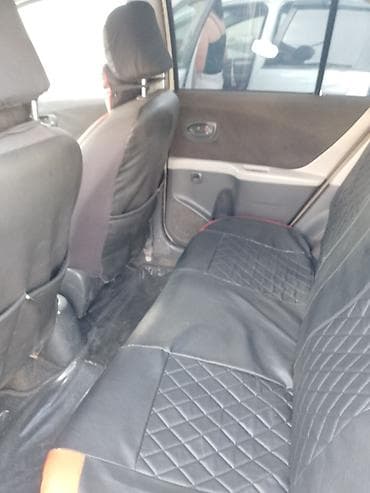 bmw m3 coupe: Toyota Yaris: 1.3 l | Hetçbek — 4