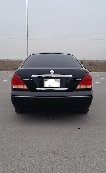 nissan sunny 2007: Nissan Sunny: 1.3 l | 2008 il Sedan — 2