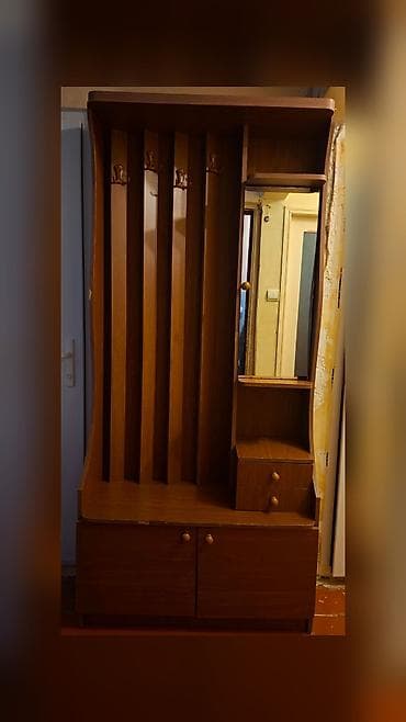 2 qapili dolablar: İşlənmiş, 2 qapılı, Güzgülü, Qəhvəyi, Digər material, Açılan, Düz dolab — 2