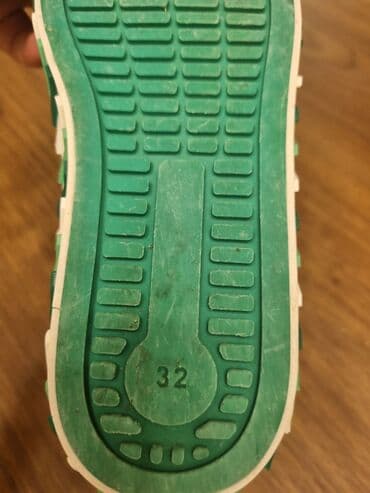 32 razmer: Krossovka, Uniseks, 32 — 2