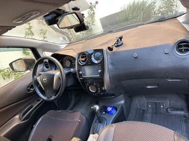 prius yan güzgü: Nissan Note: 1.2 l | 2017 il Hetçbek — 2