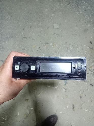 radio usb bluetooth: Avtomobil maqnitofonu – 1DIN format Xüsusiyyətlər: - Ön paneldə USB — 1