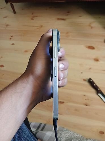 dubaiski iphone: IPhone Xs — 2