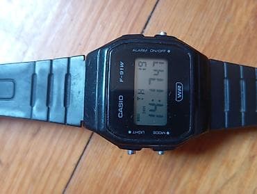 rus saatlari: CASIO F-91W rəqəmsal qol saatı - Model: F-91W (arxa qapaqda və — 1