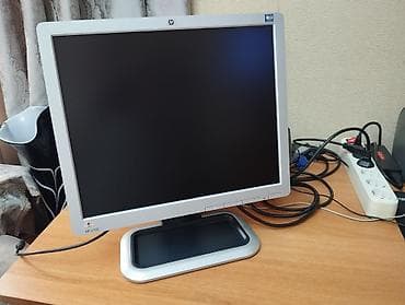 hp deskjet 2050: HP LCD COLOR MONİTOR Model: L1710 17-düym ekrandır. Əla işləyir heç — 4
