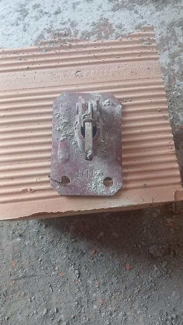 Ciloz satilir 100 ededir biri 1 manat