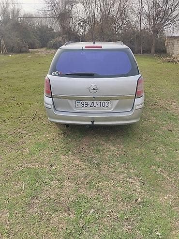 Opel Astra: 1.4 l | 2005 il 462033 km Universal — 4