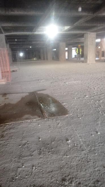 qapi demir qapi seyf qapi: Hörgü usdaları qoşa daş 9 manat kərpic 4 manat Təsvir: - Skid-steer — 5