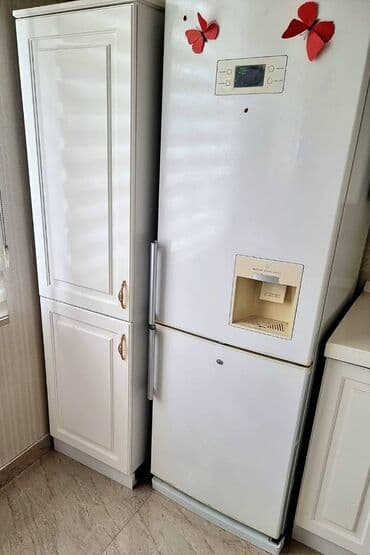 şamaxinka 300 manata kiraye evler: Xətai metrosuna yaxin 15 mertebeli binanın 3-cu mərtəbəsində yerləşən — 3