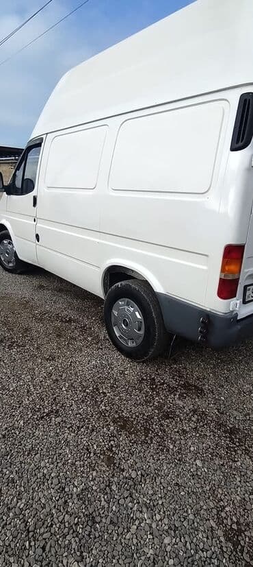 mercedes surətlər qutusu: Ford Transit: 2.5 l | 1999 il 8555607 km Van/Minivan — 5