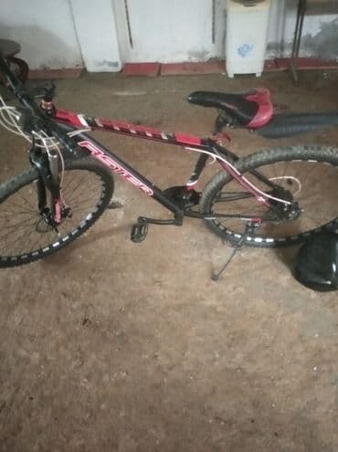 velasipedlər: Dağ velosipedi – Foster markası Xüsusiyyətlər: - Güclü alüminium — 9