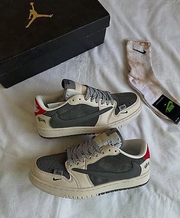 nike air: Travis Scott, Premium class bir ayaqqabıdır. 360° tikişlə tikilib — 1