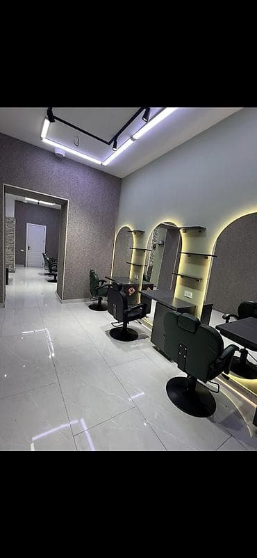 Təhsil, elm: Barberia kişi salonu – Nərimanov m/st yaxınlığı Xidmət: Peşəkar kişi — 2