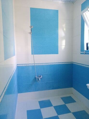 qaracuxurda ev: 100 kv. m, 3 otaqlı — 6