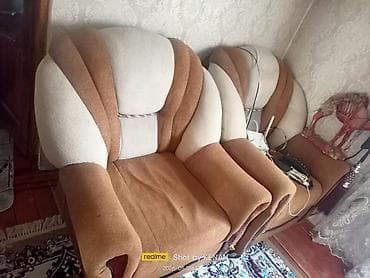 Divan, İşlənmiş, Açılmayan, Bazasız, Parça, Çatdırılma yoxdur