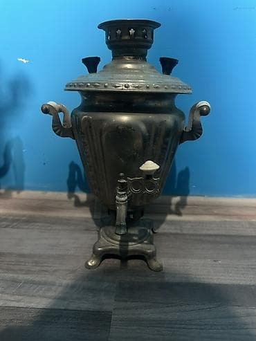 Шланги: Klassik kömür/odunla işləyən metal samovar - Material: ağır tökmə — 1