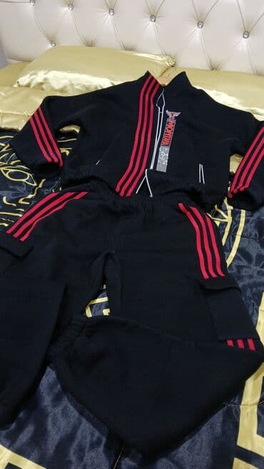 Bayram kostyumları: Sifarisle razmer serf gelib. m. demiwem xl. gelib. cox boyukdu - İki — 2