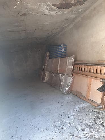 rieltor nedir: S.Vurğun küç. Semaşko xəstəxanasına yaxın daş qaraj sahəsi 37kv — 2