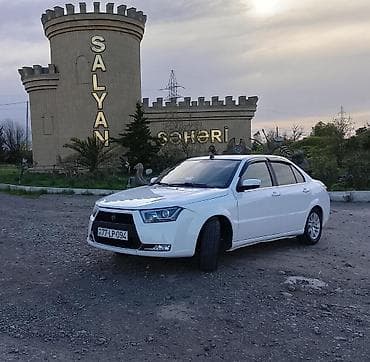 kompressor satışı: İran IKCO Dena/Runna üslublu ağ sedan - Korpus: 4 qapılı sedan, ağ — 1