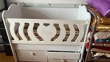 masa acilan: Masa və oturacaqlar — 4