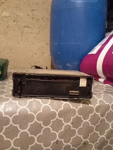 sony maqintafon: Maqnitol, Sony, AUX — 3