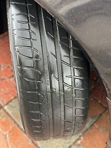 mercedes logo: Mercedes-Benz E-Class (W210) sedan Diski teker satilir - Korpus: 4 — 3