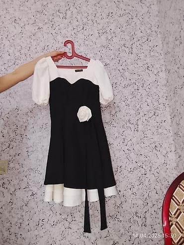 yeñ fason: İkirəngli qadın paltarı – qara-ağ - Üst hissə: ağ, kvadrat dekolteli — 5