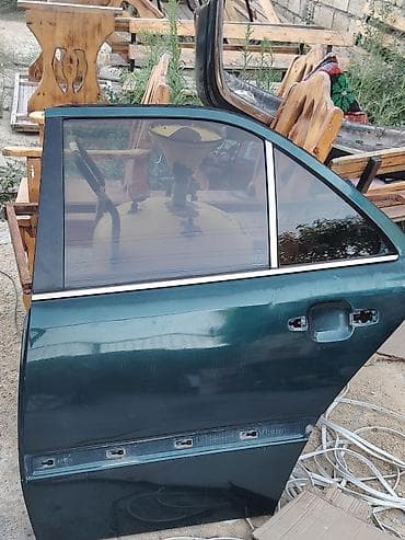 mersedes r16 disk: Məhsul: Arxa sol qapı (komplekt korpus) – şüşəli w202 qapı — 1