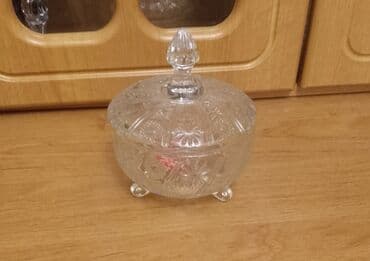 Diametri- 12. Şüşə Qapaqlı KonfetQabı - Material: şəffaf şüşə -