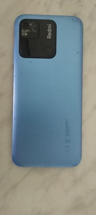 Elektronika: Redmi 10A 4/128 GB. Telefon işlək vəziyyətdədir. Ekranda çat var, arxa — 3